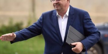 Realitatea TV a pierdut, în primă instanță, un proces cu Marian Oprişan | Într-o emisiune s-a afirmat că ex-președintele CJ Vrancea ar fi furat poșete și biciclete