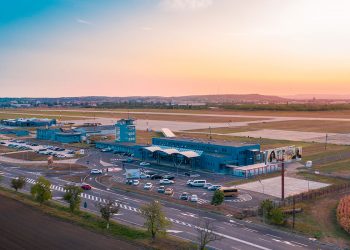 Documente COVID-19 FALSE, descoperite de Poliția de Frontieră la aeroportul din Oradea