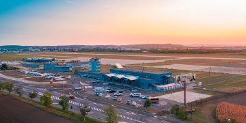 Documente COVID-19 FALSE, descoperite de Poliția de Frontieră la aeroportul din Oradea