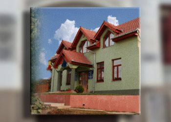 Primarul atacat cu un topor dezvăluie motivul agresorului: ”Era nemulțumit că a fost trimis în judecată pentru mai multe amenzi neachitate”