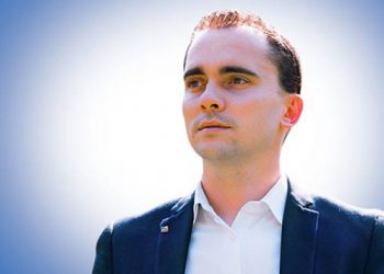 Mită anti-moțiune | Deputat PNL, anchetat de DNA pentru că ar fi încercat să convingă un parlamentar să lipsească de la dezbaterea moțiunii împotriva Guvernului Cîțu