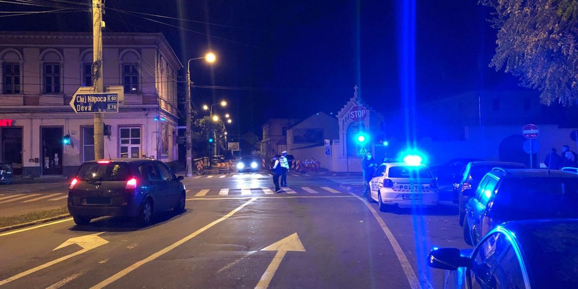 VIDEO-FOTO. Filtre ale Poliției în Oradea | Echipajele au verificat dacă este respectată carantina de noapte