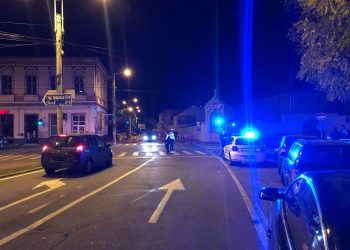 VIDEO-FOTO. Filtre ale Poliției în Oradea | Echipajele au verificat dacă este respectată carantina de noapte