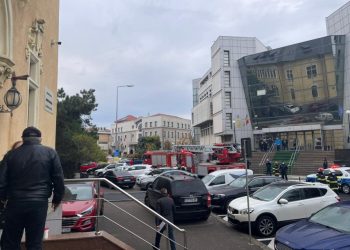 Amenințare cu BOMBĂ la două instanțe: ”Se va întâmpla o nenorocire!”