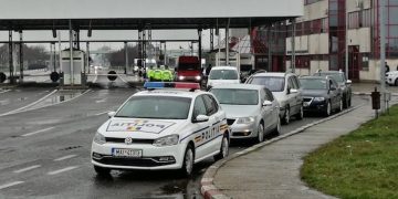 Trafic OPRIT temporar, miercuri, în două puncte de trecere a frontierei cu Ungaria | Cozi mari de camioane, azi, la granița româno-maghiară
