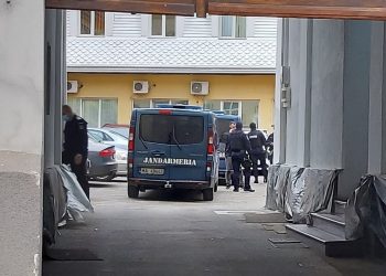 VIDEO-FOTO. Descinderi DGA în punctul de frontieră Borș, într-un caz de corupție | 6 polițiști de frontieră au fost duși la audieri