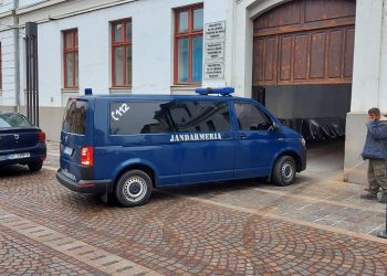 VIDEO-FOTO. Descinderi DGA în punctul de frontieră Borș, într-un caz de corupție | 6 polițiști de frontieră au fost duși la audieri