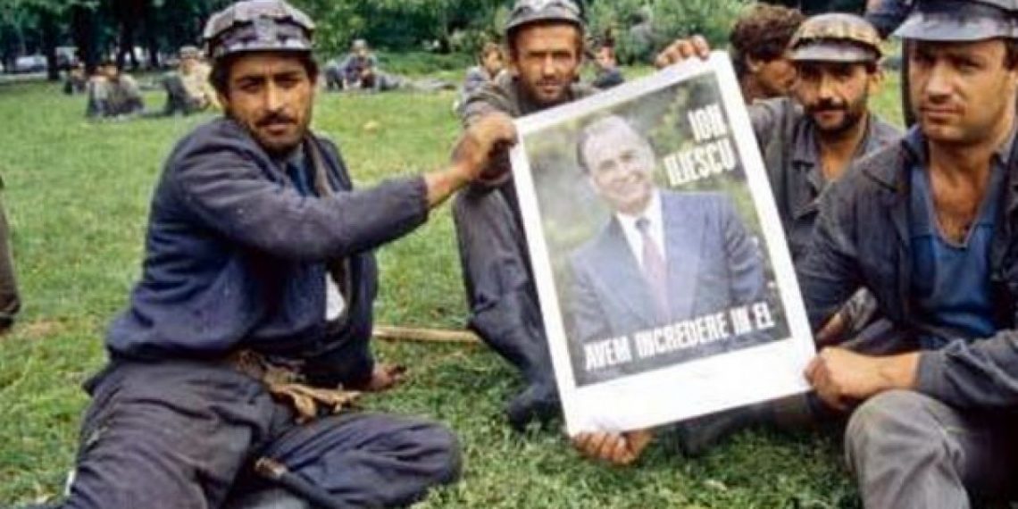 Ion Iliescu poate fi urmărit penal în Dosarul Mineriadei | Curtea Supremă a admis cererea Parchetului General