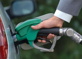 Prețul benzinei și motorinei atinge noi maxime istorice în România | Care au fost prețurile în județul Bihor