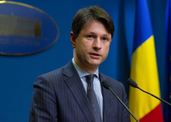 Fost ministru, condamnat să plătească o amendă penală de 48.000 de lei | A fost acuzat de fals în înscrisuri și în declarații de avere