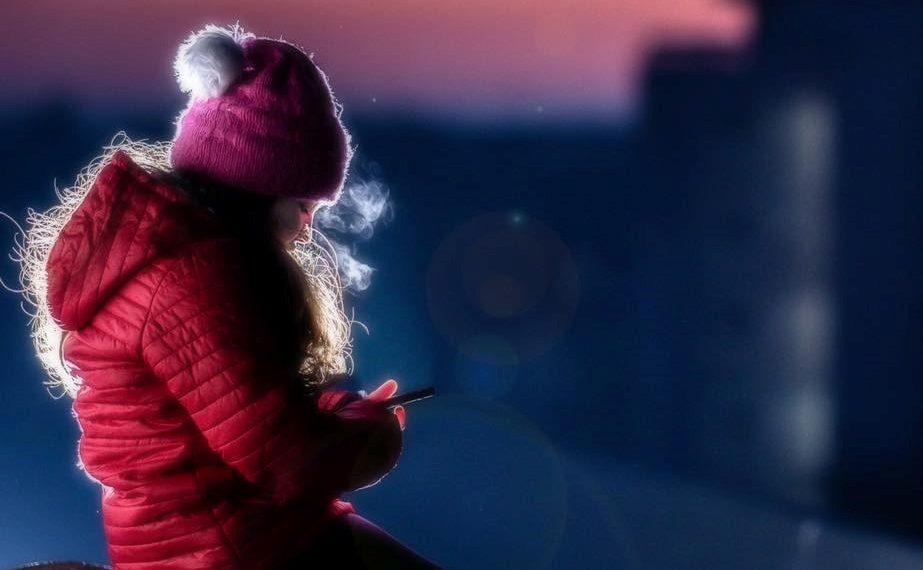 O fetiță din Oradea a sunat la 112 ca să ceară ajutor pentru fratele ei | Părinții copiilor sunt surdo-muți