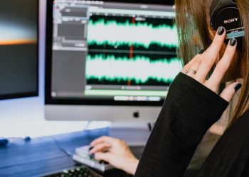 Sesizare HP | E necesară sesizarea judecătorului pentru ca un colaborator să folosească dispozitive pentru înregistrări audio-video, dacă există deja un mandat de supraveghere?