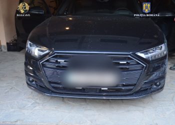 VIDEO. Doi polițiști de frontieră, puși sub control judiciar într-un dosar de contrabandă cu țigări | Traficanții foloseau mașini cu girofaruri și aparatură de scanare termică
