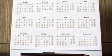 Trei zile libere legale pentru angajați | Când va avea loc minivacanța