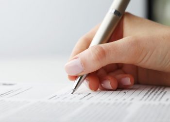 Mai puține date personale pentru instituțiile publice din România (proiect)