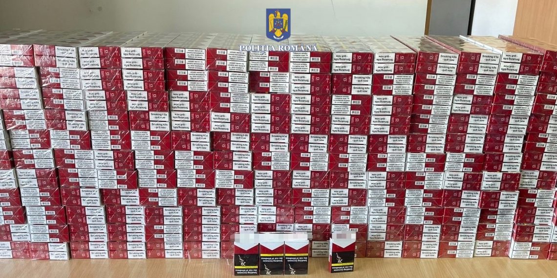 Peste 34.000 de țigarete nemarcate, confiscate de polițiștii din Ștei