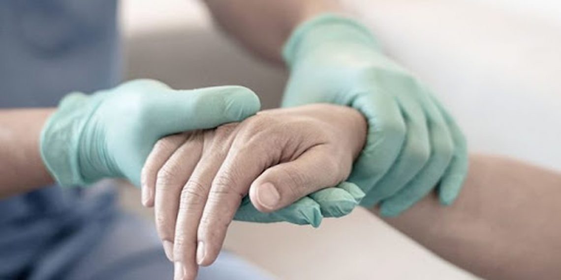 CEDO. Condamnarea unui medic pentru sinucidere asistată nu i-a încălcat acestuia dreptul la liberă exprimare | Reclamantul este autor al unui ”ghid de sinucidere”