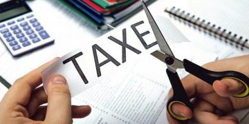 O nouă categorie de salariați va beneficia de scutire de impozit la salarii | Lege promulgată