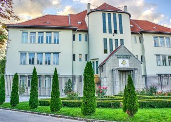 Studenții înscriși la facultățile orădene pot primi burse prin programul ”Make IT in Oradea” | Care sunt condițiile