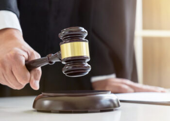 Sesizare HP | Care este termenul maxim în care judecătorul de cameră preliminară verifică temeiurile luării/menținerii măsurilor asigurătorii?