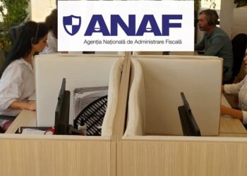 Call-center ANAF pentru contribuabili | Ce informații sunt oferite de Fisc prin telefon