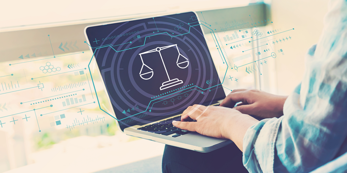 Avocații își fac strategie pentru digitalizarea profesiei | Se cer accesul automat la dosarul judiciar digital, utilizarea semnăturii electronice pentru avocați ori simplificarea actelor de procedură