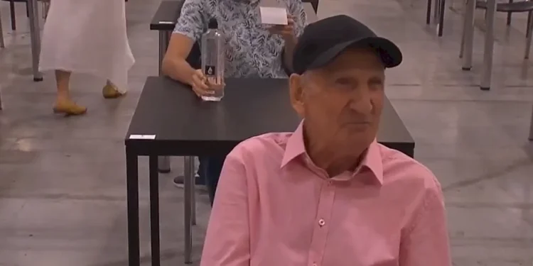 Un bărbat de 88 de ani, candidat la facultatea de Drept | De ce vrea să fie avocat