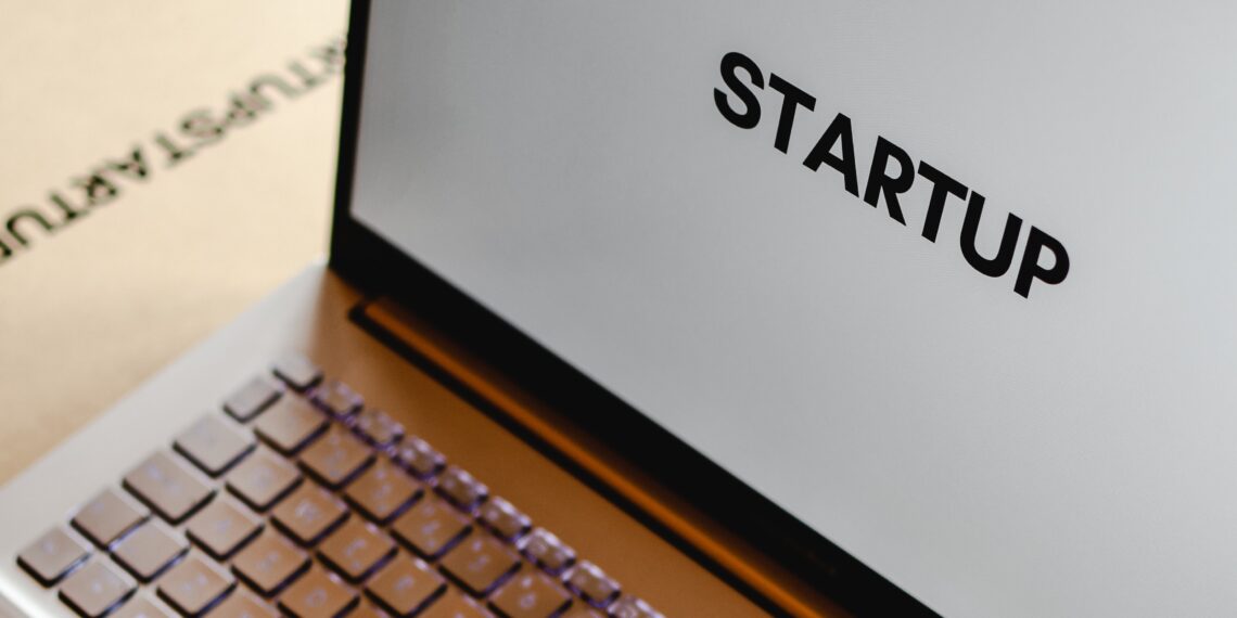 Start-Up Nation 2022: Antreprenorii care vor să obţină 200.000 de lei se pot înscrie în program începând din această dimineață