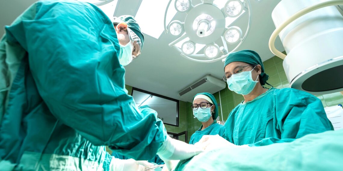 Diagnosticată greșit cu cancer, o femeie căreia i-a fost extirpat un sân a câștigat procesul deschis la CEDO împotriva României | Mecanismul ”greoi și lent” din Justiția română nu a permis elucidarea cazului nici după 14 ani de la operație