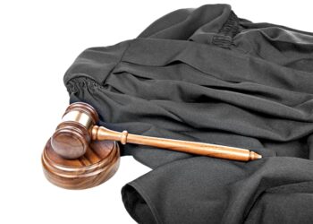 Judecătorul cu cinci dosare disciplinare a fost exclus a doua oară din magistratură | A fost acuzat de neredactarea hotărârilor judecătorești în termenele legale