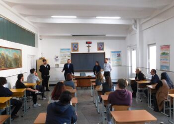 Liceeni în vizită la Penitenciarul din Oradea | Ce au aflat de la unul dintre deținuți