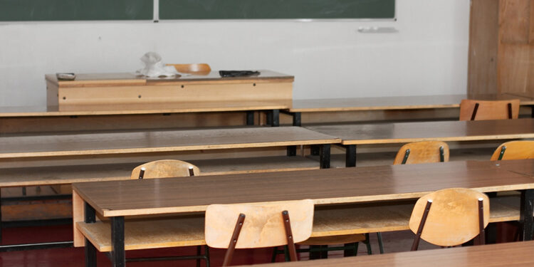 O parte din impozitul pe venit ar putea fi dat școlilor | Proiect de modificare a Codului Fiscal