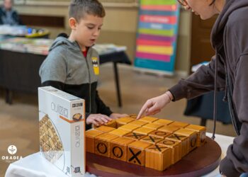 Festival de carte, joacă și arte, la Sinagoga Sion din Oradea