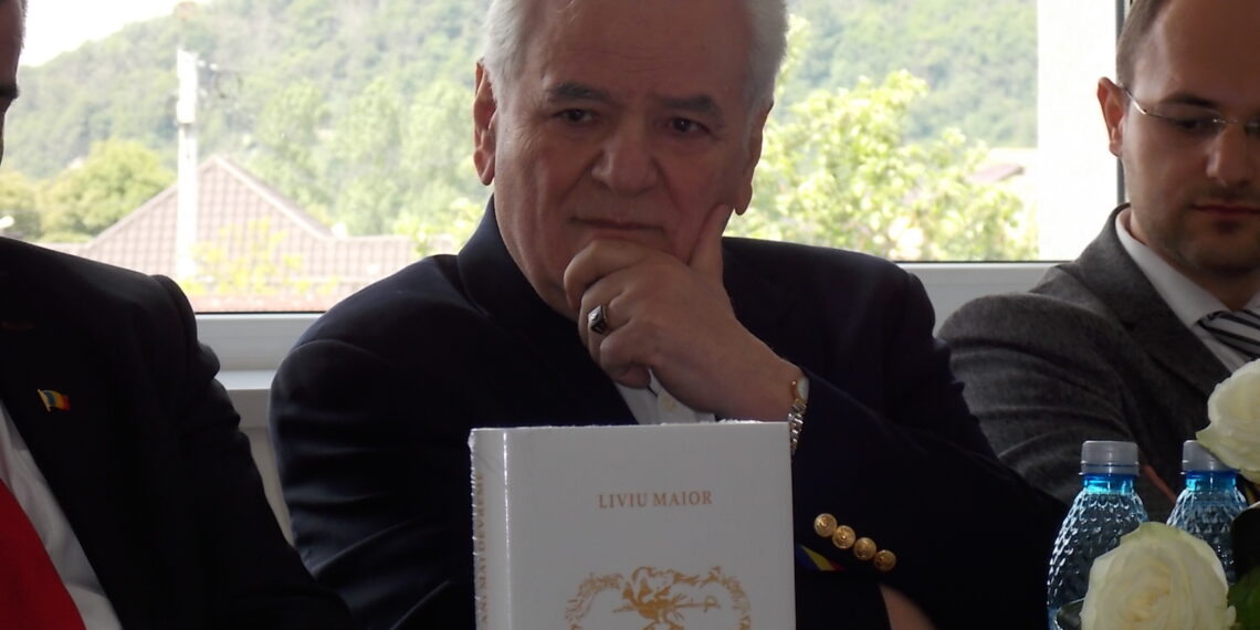 Tatăl unui fost șef al SRI și cel mai longeviv ministru al Educației de după 1990, Liviu Maior a fost desemnat cetățean de onoare al Beiușului