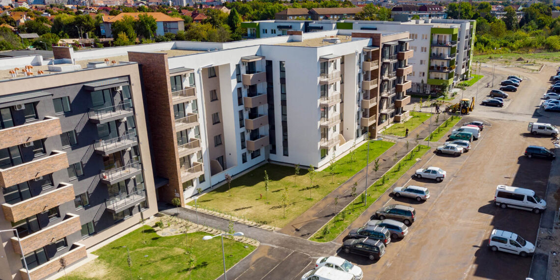 Scumpiri pe piața imobiliară | Prețurile locuințelor cresc într-un ritm mai ridicat decât anul trecut. Oradea, în top 10 al orașelor cu apartamente scumpe