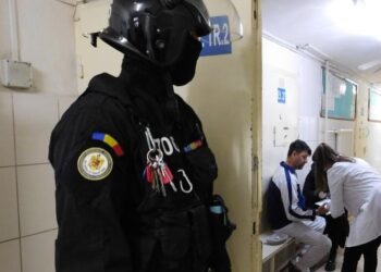 Aproape 600 de deținuți din Penitenciarul Oradea, testați pentru depistarea hepatitei