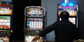 Casinourile și sălile de joc vor avea o listă neagră cu jucătorii | Lege promulgată