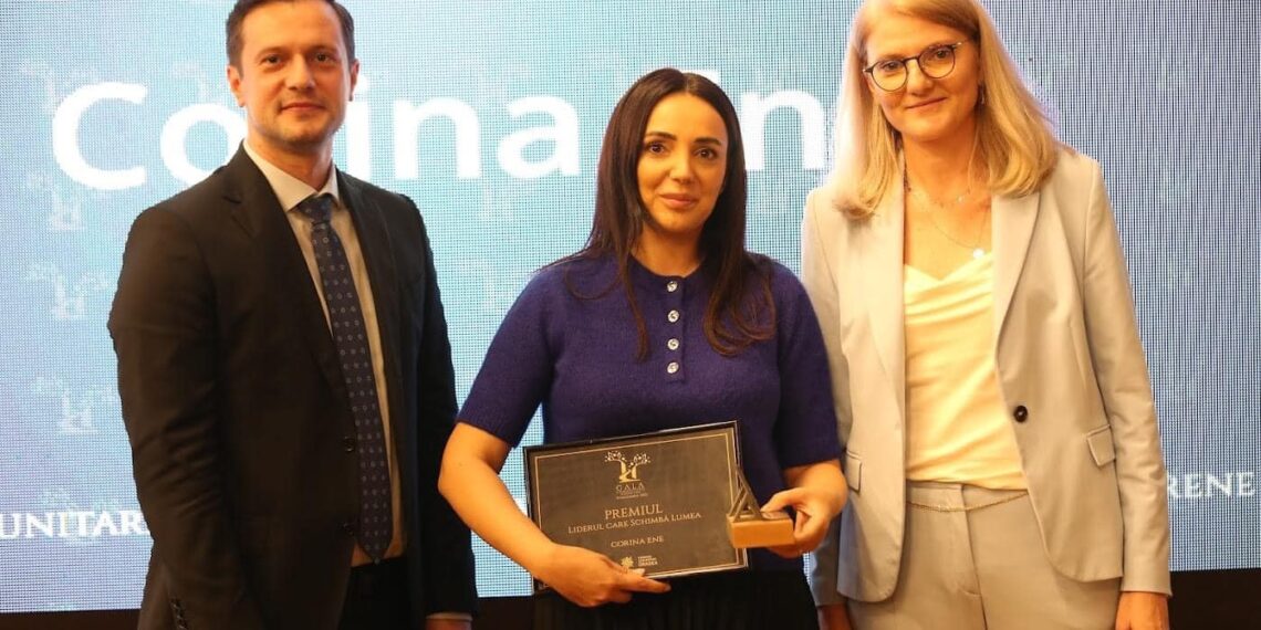 A luat, probabil, cel mai râvnit premiu la Gala Comunității Bihorene. Primărița de Căbești, Corina Ene, e “Liderul care schimbă lumea”