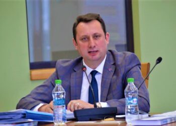 Un avocat care este și cântăreț de muzică populară a fost validat ca reprezentant al societății civile în CSM | A fost propus de UNBR