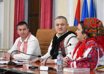 ”Bihorul colindă” | Concerte de colinde tradiționale susținute în județ