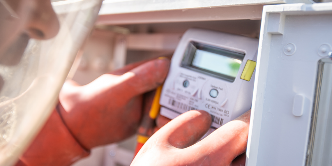 Contoarele inteligente pentru energie electrică, obligatorii | Consumatorii vor plăti o parte din costurile instalării acestora