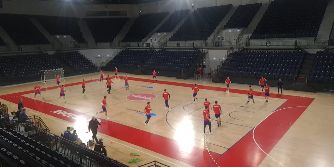 După 10 ani, din nou, gazdele Trofeului Carpați .“Să umplem Oradea Arena!”