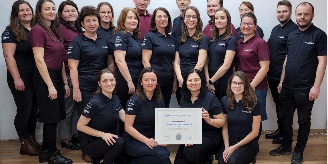 “Excelenţă în acordarea serviciilor de îngrijiri paliative la domiciliu”.Hospice Emanuel, echipa medicală a anului la cea mai mare competiție dedicată medicilor și spitalelor