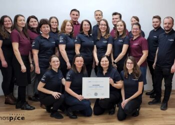 “Excelenţă în acordarea serviciilor de îngrijiri paliative la domiciliu”.Hospice Emanuel, echipa medicală a anului la cea mai mare competiție dedicată medicilor și spitalelor