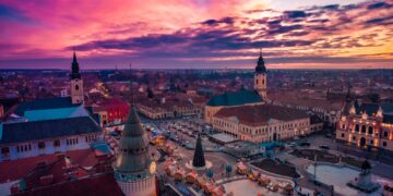 Începe Târgul de Crăciun din Oradea | Se aprind luminile de sărbători