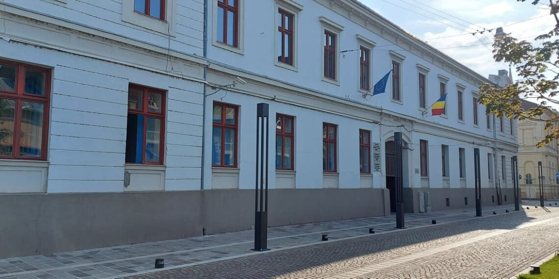 Primăria Oradea și CJ Bihor fac parteneriat să scoată parchetele și penitenciarul din centrul orașului | Unde se vor muta procurorii