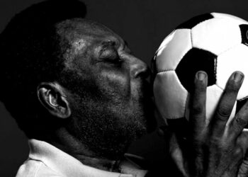 Legendarul Pele a murit! Se lupta cu cancerul de mai multa vreme