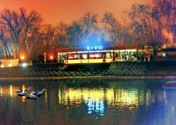 În “Mica Vienă”, firmele din Asociația Ospitalității din Bihor scot de la vânzare produsele austriece. Se întâmplă în locațiile gestionate de soția primarului Birta, de fratele ex-prefectului Pop, a familiei fostului director BNR Bihor, Ioan Degău