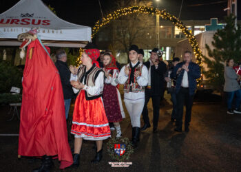 În premieră, la Sântandrei, târg de Crăciun. Duminică vine Moș Crăciun. Patinoar până în februarie