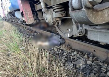 Moarte cumplită. S-a aruncat în fața trenului după o ceartă cu fosta iubită